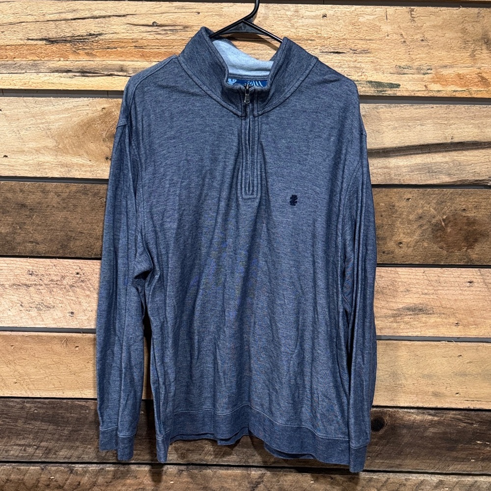 Izod Men's Dark Gray Pullover Shirt